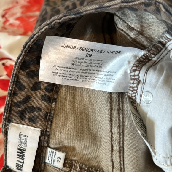 Cheetah print 🐆 - Picture 6 of 6